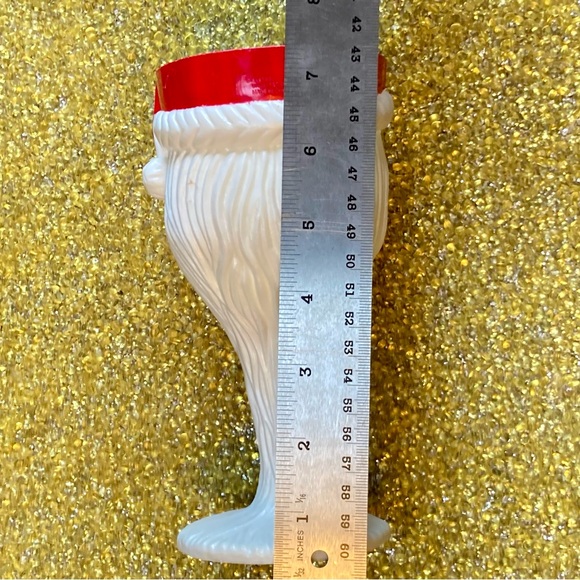 Easter Unlimited Santa Goblet - Picture 11 of 11